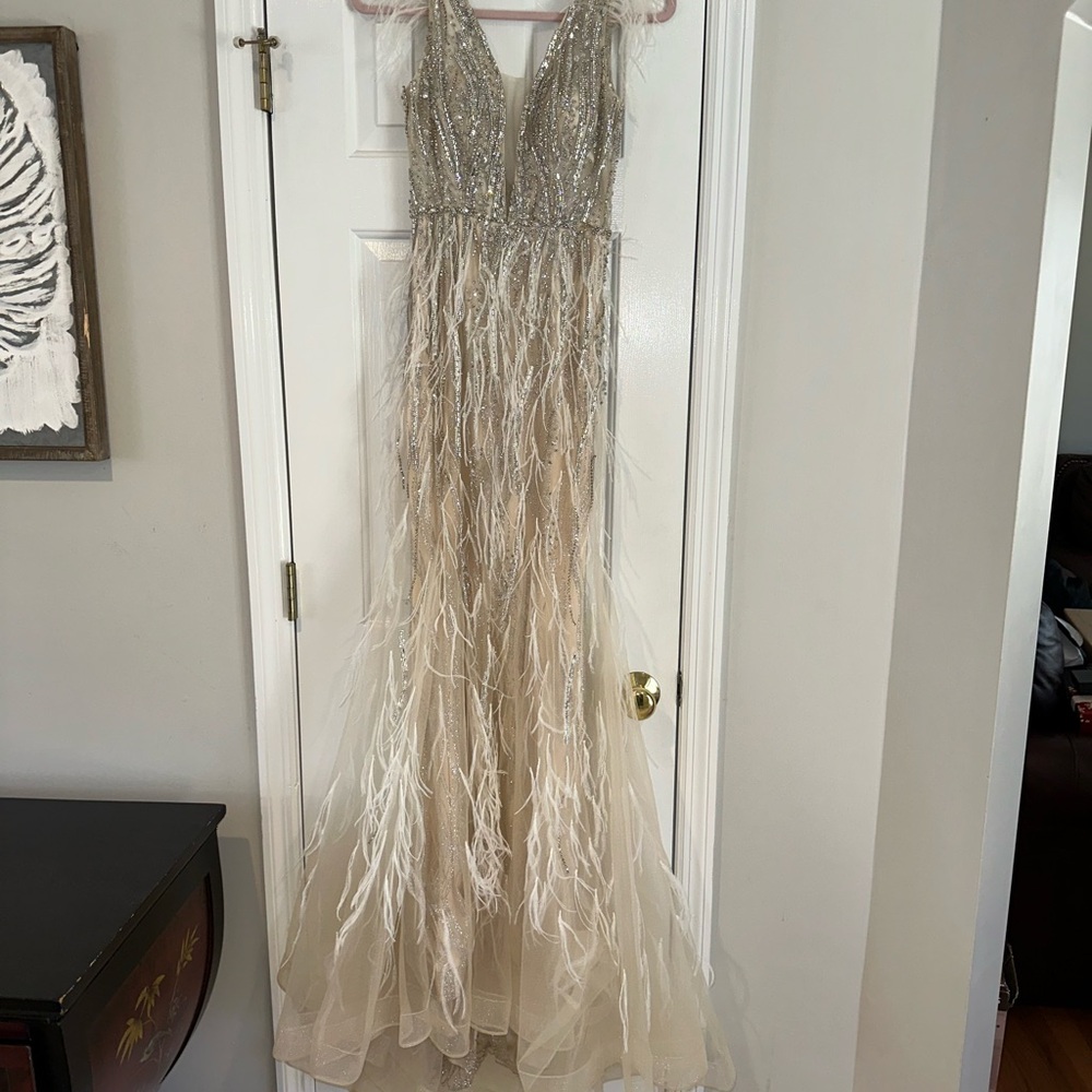 Jovani Silver and Cream Prom Dress